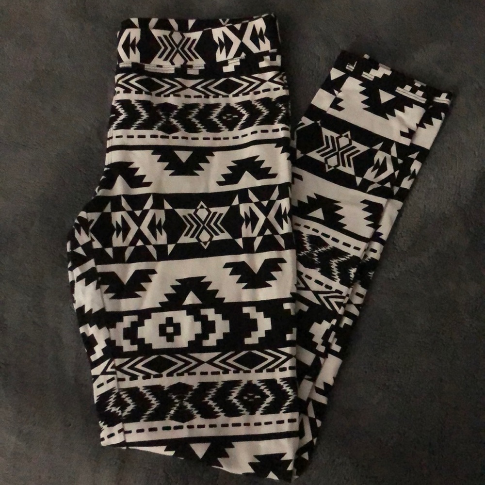 EXPRESS Print Leggings